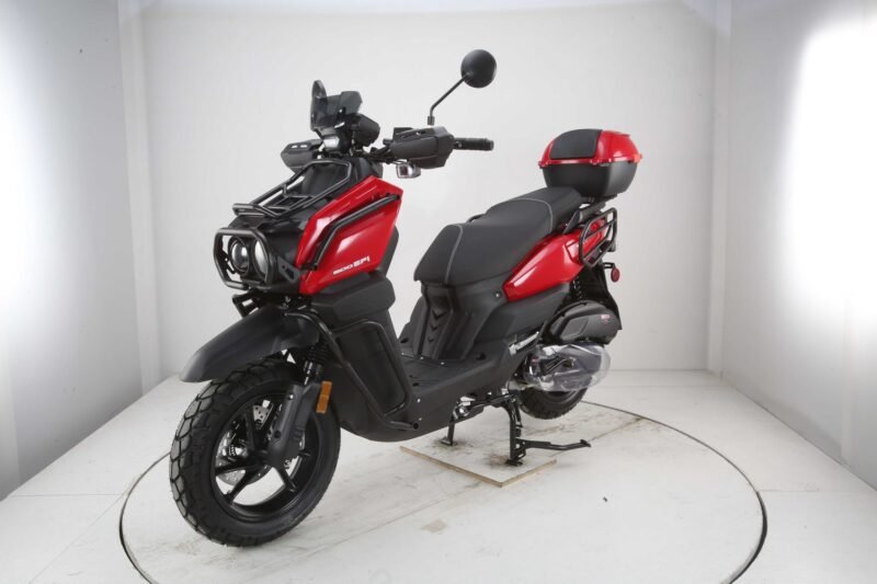 Vitacci Tank 200 EFI Scooter, CVT Automatic Transmission, 4-Stroke Air-Cooled Engine (GY6) For Sale - Image 3