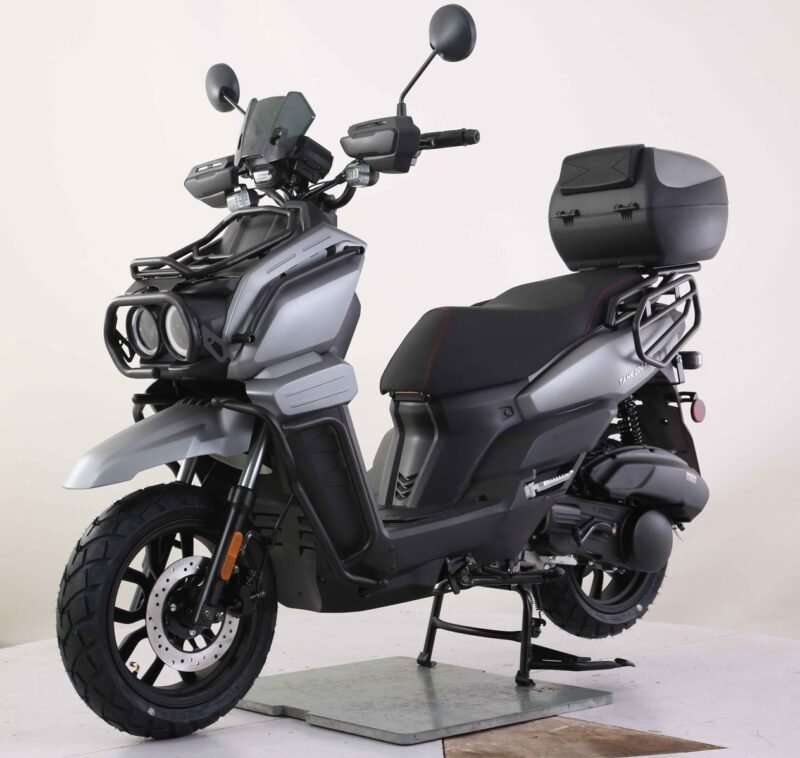 Vitacci Tank 200 EFI Matt Edition Scooter, 4-Stroke, Single Cylinder, Air-Cooled, 13-Inch Aluminum Rims For Sale - Image 4