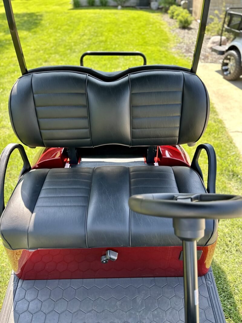 2024 E-Z-GO Express For Sale - Image 3