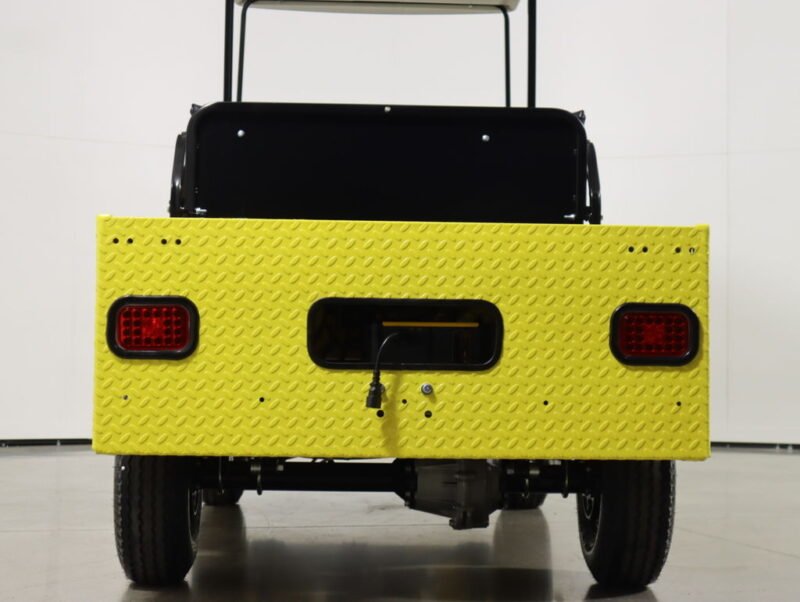 2024 Cushman 48 Volt DC Titan XD(4 Passenger) For Sale - Image 7