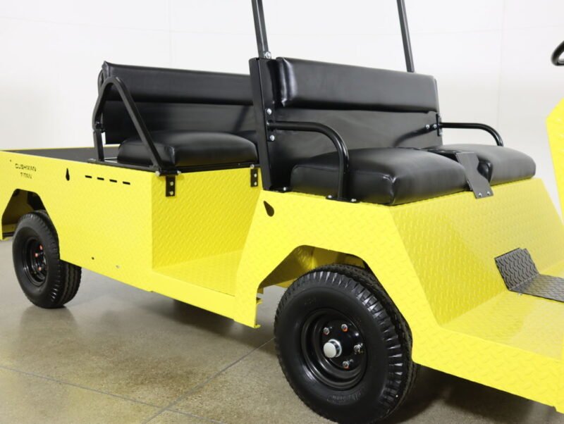 2024 Cushman 48 Volt DC Titan XD(4 Passenger) For Sale - Image 3